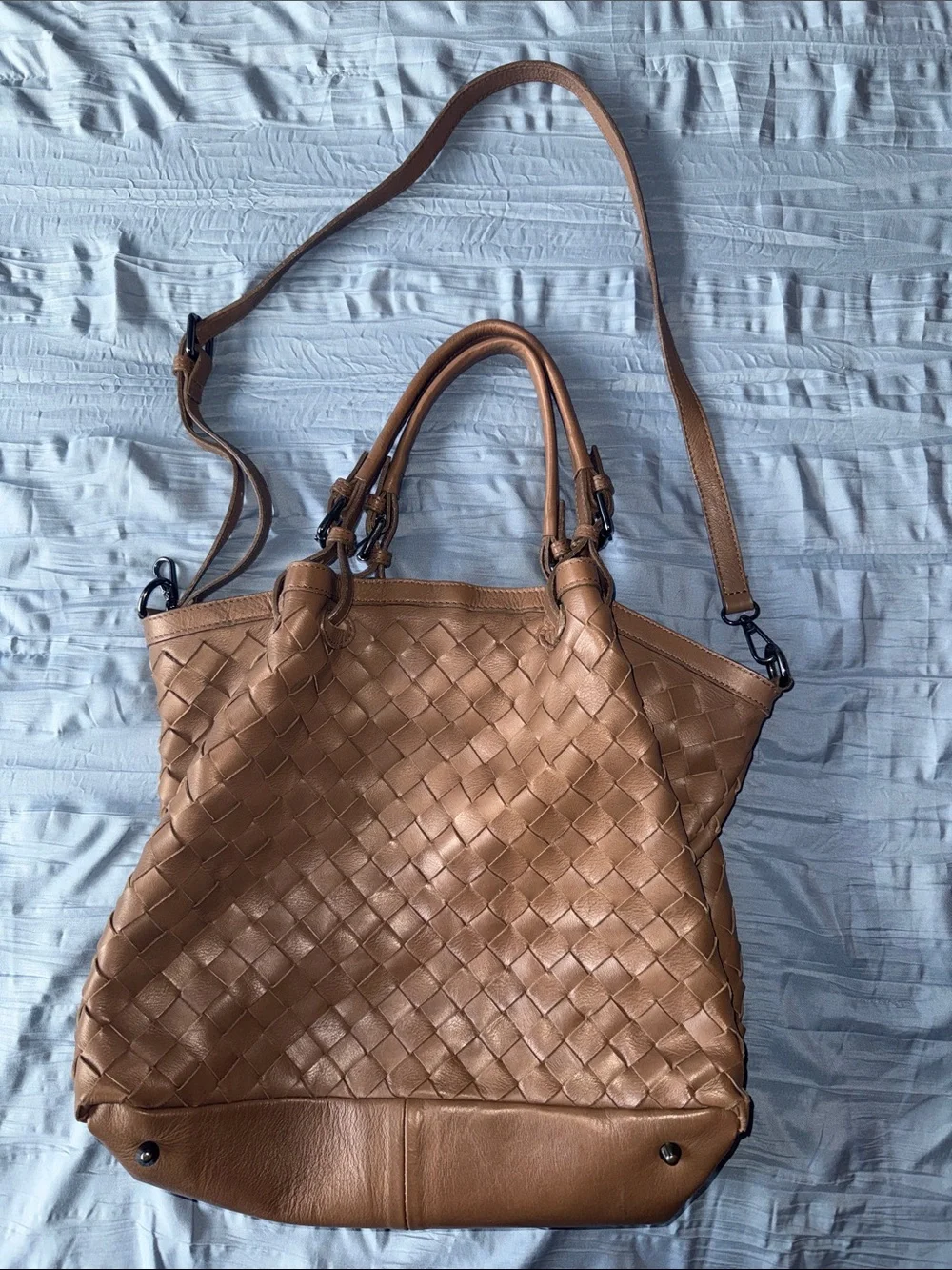 Laura Di Maggio Woven Shoulder Leather Tote Bag in Chestnut Brown